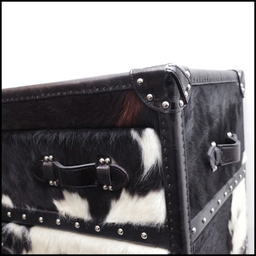 Coffre avec structure en bois massif recouvert de cuir de vachette noir et blanc 35-Cowhide Long