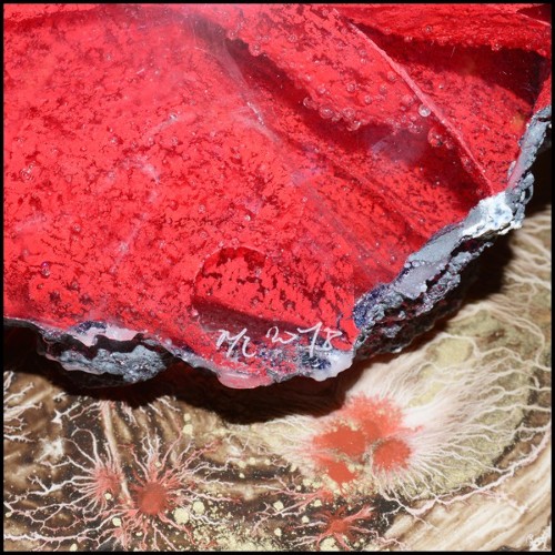 Set de deux sculptures en pâte de verre avec lanières en pâte de verre colorées en rouges et bleu PC-Glass Alchemy