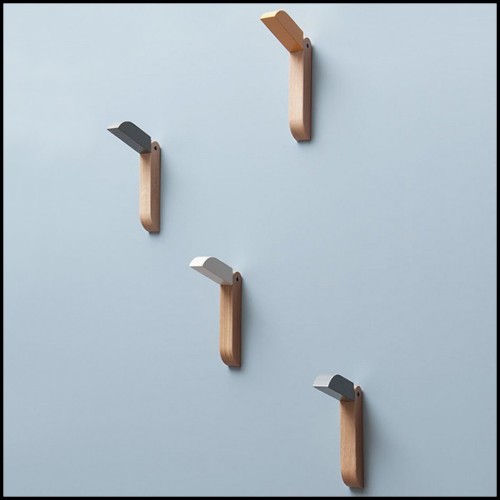 Coat Rack in polished and matt varnished solid oak 112-Tucano