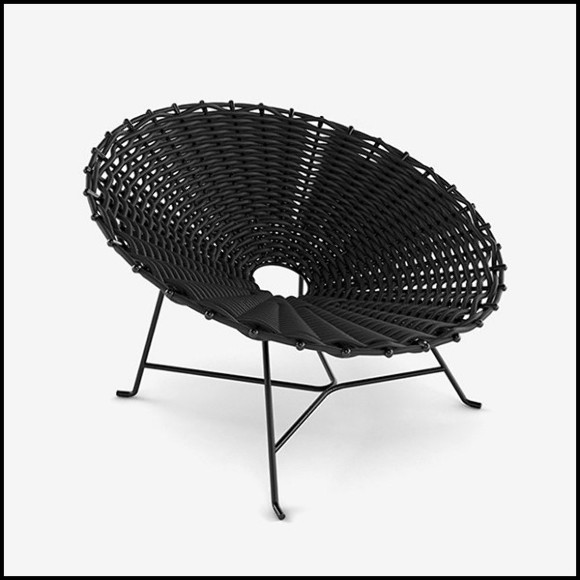 Fauteuil avec piétement finition laqué noir mat et assise en PVC tressé noir 30-Nest Black