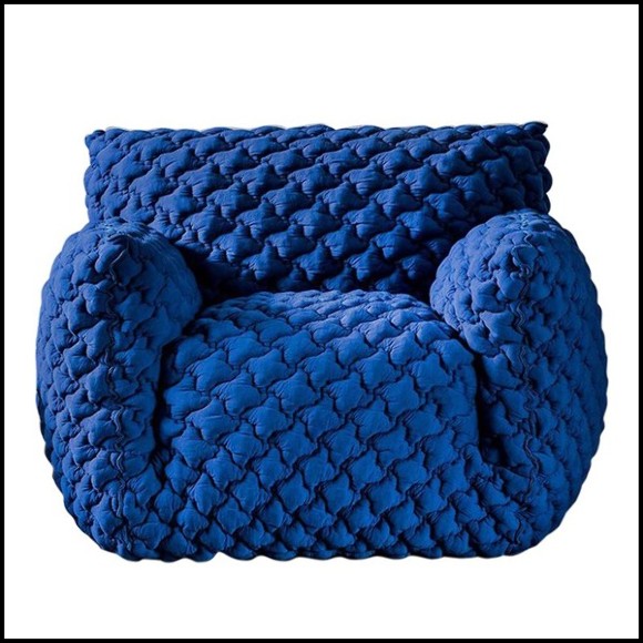 Armchair upholstered with foam in polyurethane covered by a polyester fibre quilting and a goose down 30-Smooth Blue