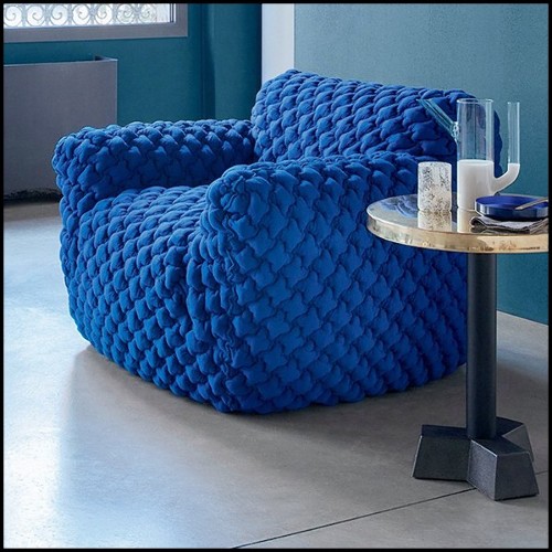 Armchair upholstered with foam in polyurethane covered by a polyester fibre quilting and a goose down 30-Smooth Blue