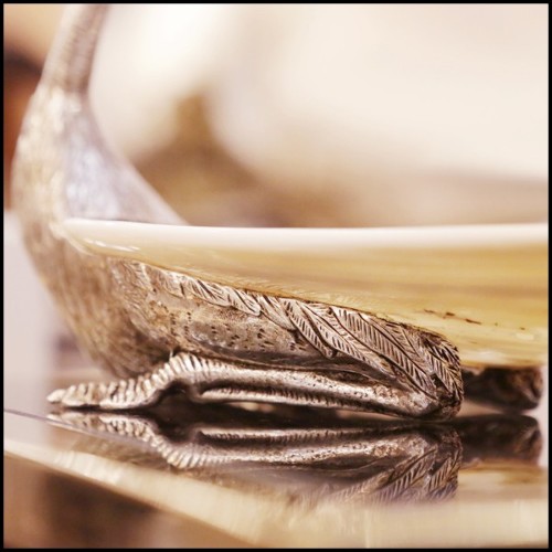 Cup with structure in metal in silver plated finish and with natural polished big shell cup 162-Ostrich