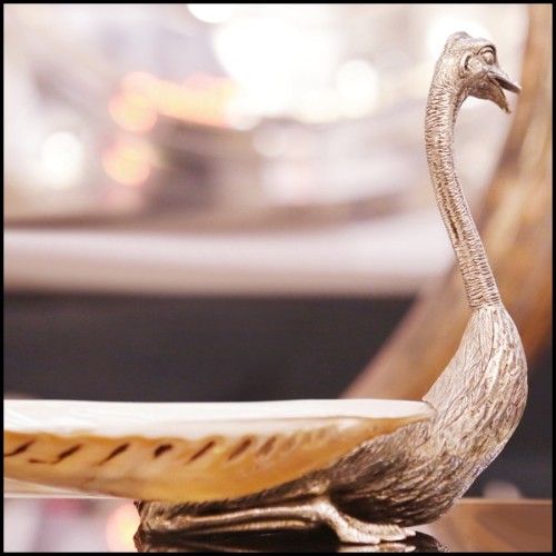 Cup with structure in metal in silver plated finish and with natural polished big shell cup 162-Ostrich