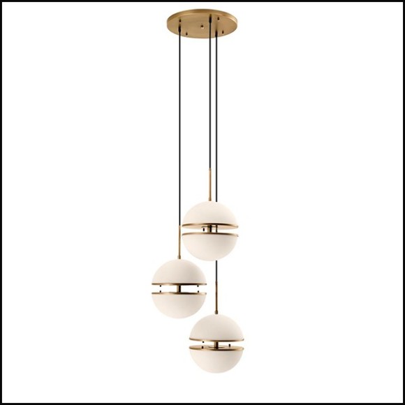 Suspension triple avec structure finition laiton antique et verre blanc 24-Sphericals Triple