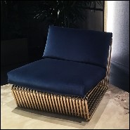 Fauteuil revêtu en velours bleu et avec structure de base en acier inoxydable poli finition Gold 150-Alina