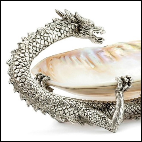 Cup with structure in metal in silver plated finish and with natural polished big shell cup 162-Dragon Shell
