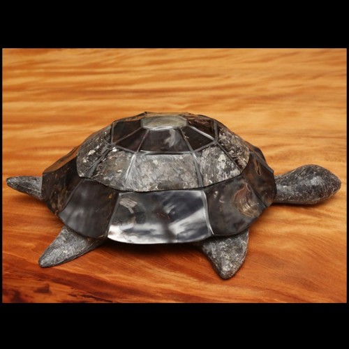 Boîte avec couvercle en écaille de tortue et nacre 84-Turtle