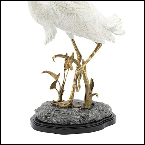 Sculpture de héron en porcelaine peinte à la main avec pieds et détails en laiton massif 162-Porcelain Heron