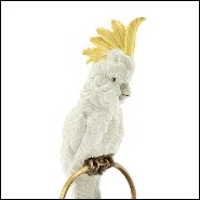 Sculpture en porcelaine blanche peinte à la main avec détails en laiton 162-White Parrot on Ring