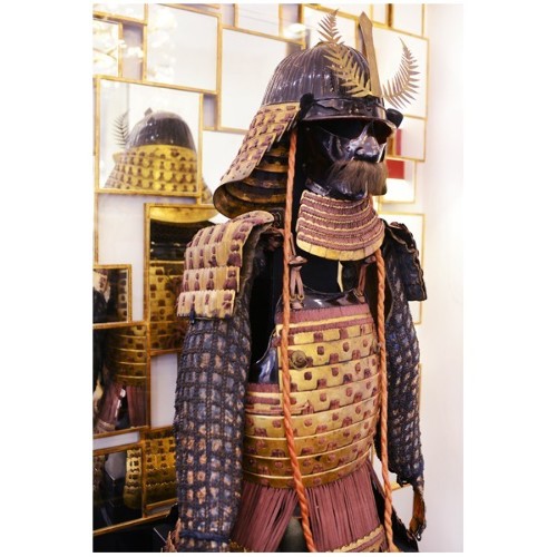 Samuraï Warrior Armor with coat of arms (Hira-Gaku) from Mori-Kawa PC-Samuraï Mori-Kawa