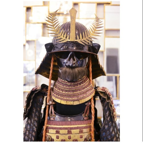 Armure de samouraï avec blason (Hira-Gaku) de Mori-Kawa PC-Samuraï Mori-Kawa