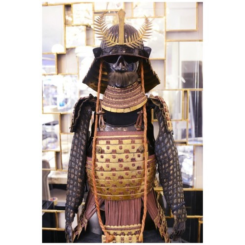 Armure de samouraï avec blason (Hira-Gaku) de Mori-Kawa PC-Samuraï Mori-Kawa