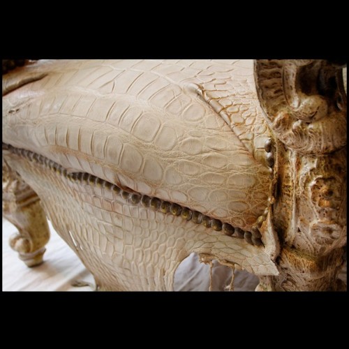 Trône en alligator blanc et bois d'élan naturel PC-White Alligator