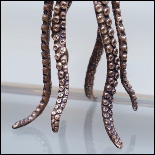 Candleholder in solid brass in vintage brass finish 24-Pieuvre