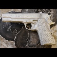 Sculpture réalisée par Philippe Perrin en 2000 PC-Revolver