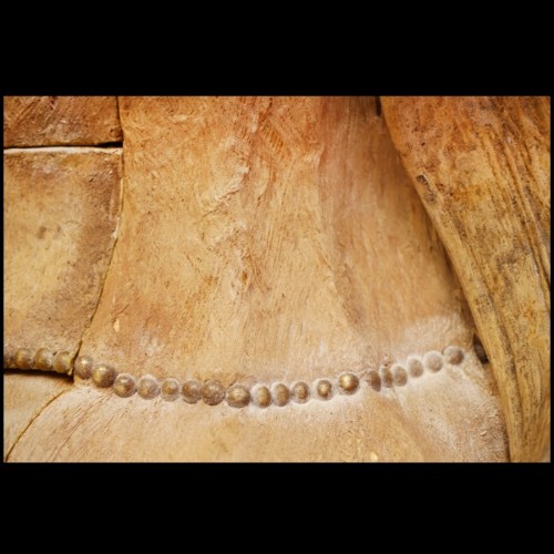 Commode avec structure en bois de hêtre massif avec lianes solides et pierre d'améthyste du Brésil PC-Amethyst Lianes