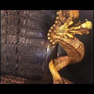Fauteuil avec structure en bois de hêtre massif recouvert de peau d'alligator teinté noir naturel PC-Croco Black Bronze