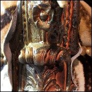 Throne with structure in solid beechwood covered with natural Burchell zebra skins PC-High Zebra