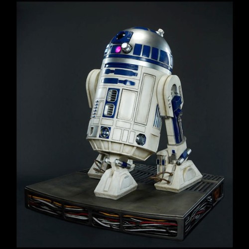 Sculpture R2D2 Star Wars taille réelle PC-R2D2