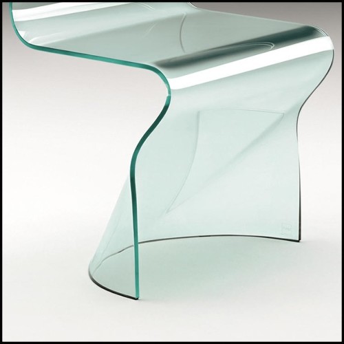 Table d'appoint moulée dans une plaque de verre clair incurvée de 10 mm d'épaisseur 146-Wavy Glass