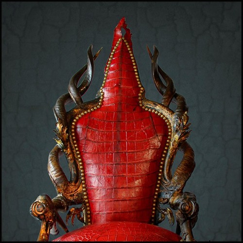 Fauteuil avec peau de crocodile teintée rouge et véritables cornes de Koudou et bronze massif PC-Red Crocodile