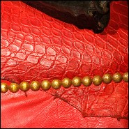 Fauteuil avec peau de crocodile teintée rouge et véritables cornes de Koudou et bronze massif PC-Red Crocodile