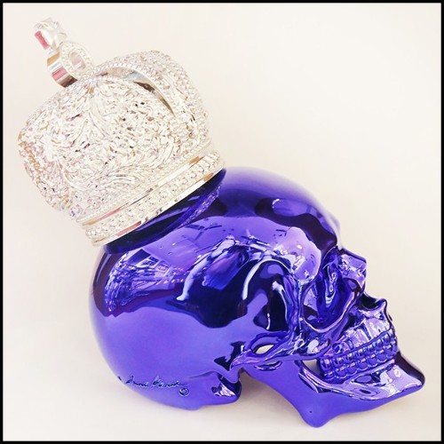 Sculpture made in marble dust resin chromed in blue finish with christianism crown PC-Skull Blue Christianism