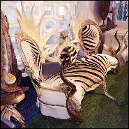 Canapé en bois de Hêtre avec peau de Zèbre, cornes de Zebu et amethyste PC-Sofa Zebra