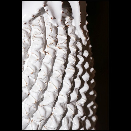 Sculpture in white porcelain 38-White Ananas Porcelain