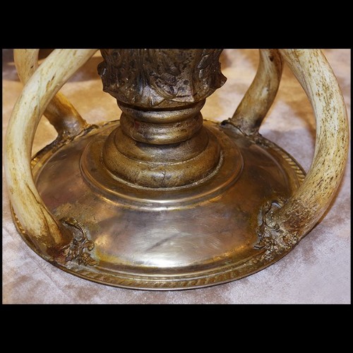 Side Table with Bronze Base PC-Girafle