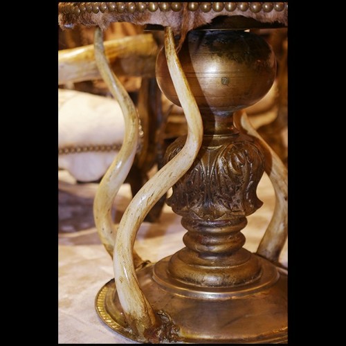 Side Table with Bronze Base PC-Girafle