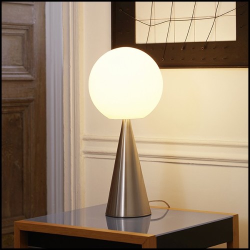 Table Lamp with metal base in brass finish and with white glass shade 40-Full Moon
