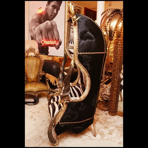 Fauteuil avec véritable peau de zeèbre Burchell et véritables cornes PC-King Zebra Dome