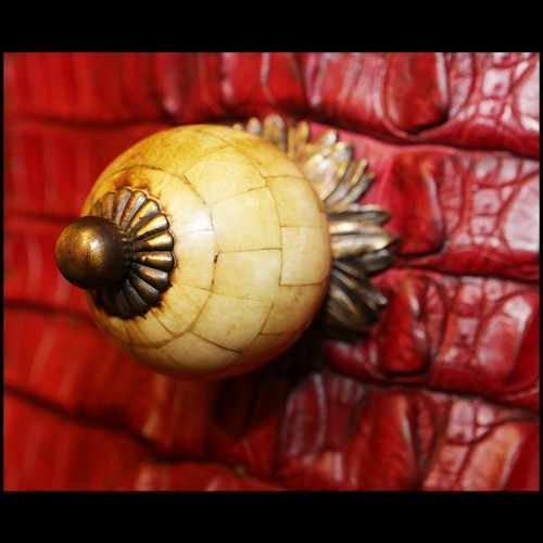 Chest in solid beech wood with red tinted real crocodile skin PC-Red Croco