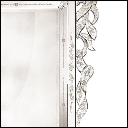 Mirror in solid wood with bevelled antique mirrored glass 182-Soprano