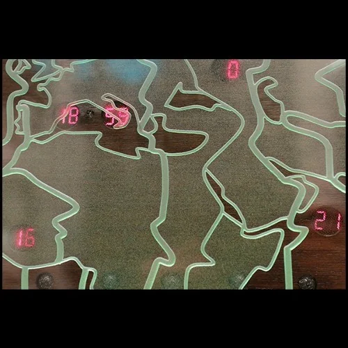 Horloge en bois naturel massif PC-World Map