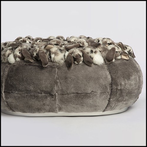 Pouf rembourré et couvert avec des peluches de lapins gris PC-Grey Rabbit