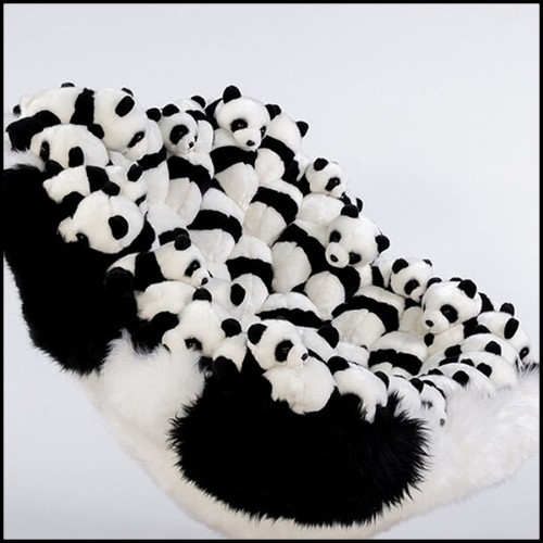 Armchair with small Pandas plushes on back seat PC-Panda