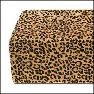 Pouf with wooden structure with leopard velvet 162-Leopard