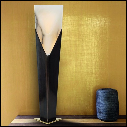 Table Lamp in casted bronze in medal finish 184-Pillar Bronze