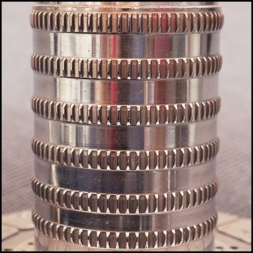 Table d'appoint en alliage titane nickel et aluminium PC-Boeing Engine part CFM56