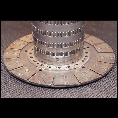 Table d'appoint en alliage titane nickel et aluminium PC-Boeing Engine part CFM56