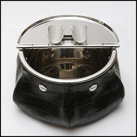 Ashtray with black crocodile finish printed 189-Black Croco 2 Cigars Yachting