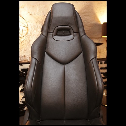 Armchair in polished solid stainless steel and seat in leather PC-Racing Pilot