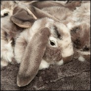 Pouf rembourré et couvert avec des peluches de lapins gris 188-Grey Rabbit