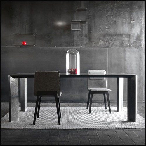 Table with raw steel structure in dark finish with colorless varnished finish 147-Acier black deep