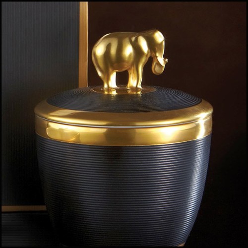 Boîte à bougie en porcelaine finition noire et plaquée or 24 Karats avec elephant sur le couvercle 172-Elephant Black