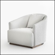 Fauteuil rembourré et couvert avec cuir véritable italien et dossier couvert avec cuir matelassé 150-Palacio