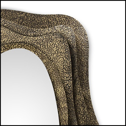 Mirror rectangular with structure in solid hammered brushed brass with a glossy finish 155-Tide Rectangular